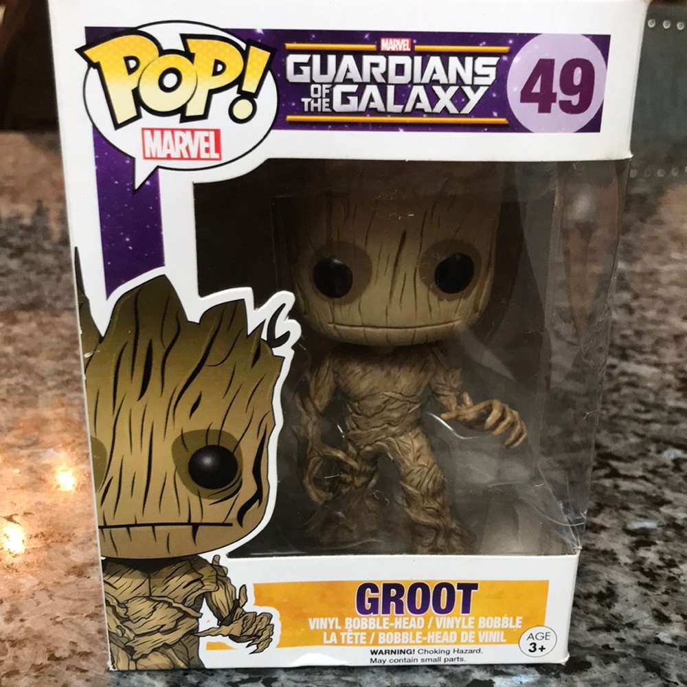Funko Pop guardians of the galaxy Groot vinyl bobble head